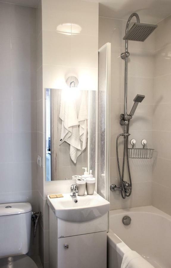 Sunny City Center Apartment Warsaw Exterior photo
